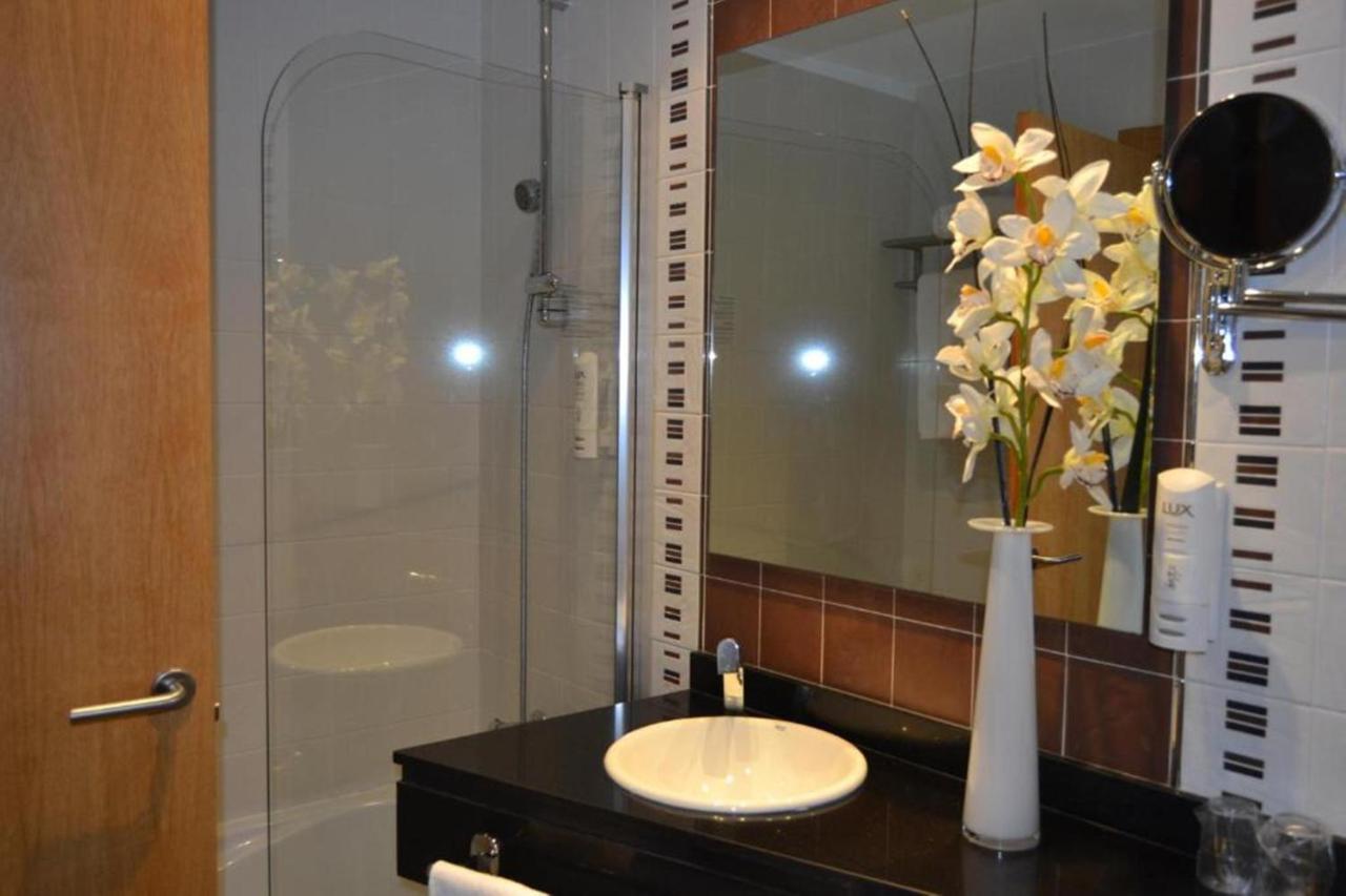 Spa Suites Odeon Naron  Bagian luar foto