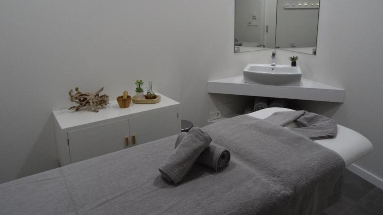 Spa Suites Odeon Naron  Bagian luar foto