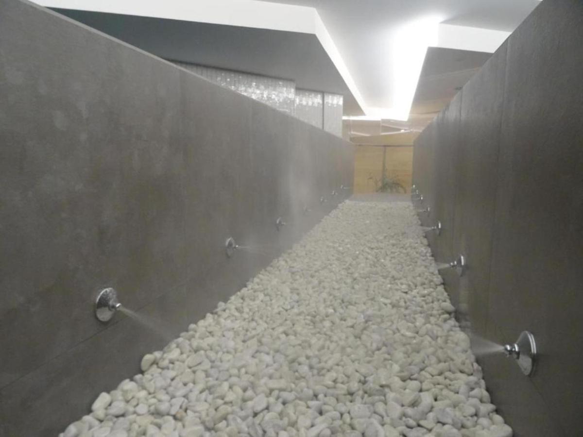 Spa Suites Odeon Naron  Bagian luar foto