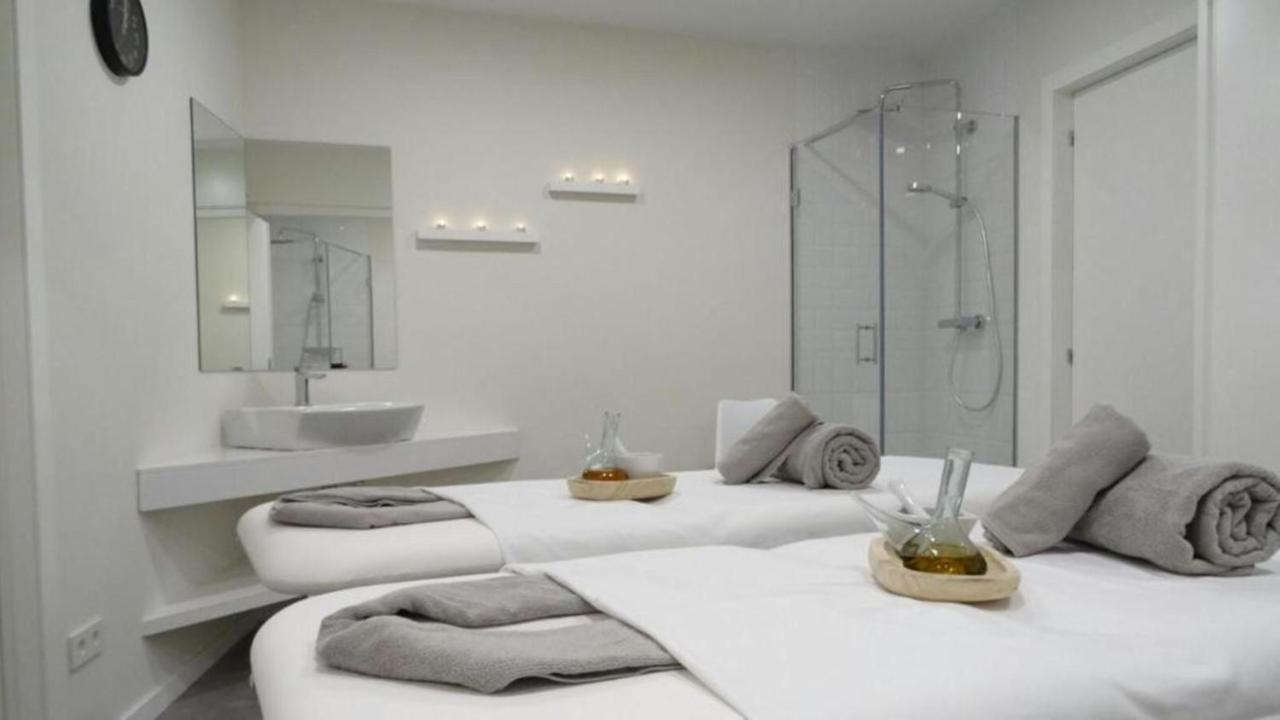 Spa Suites Odeon Naron  Bagian luar foto